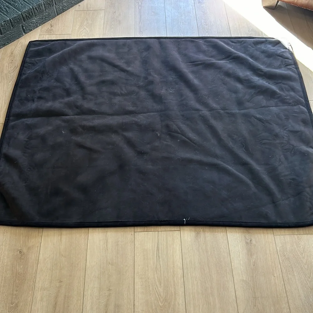 Pottery Barn Faux Mink Blanket 50x60